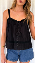 Load image into Gallery viewer, SKYE BLACK CAMI TOP