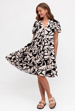 Load image into Gallery viewer, SANCTUARY DRESS