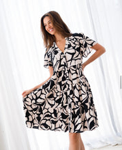 Load image into Gallery viewer, SANCTUARY DRESS
