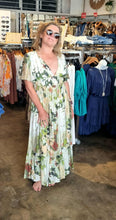 Load image into Gallery viewer, TAYLAH MAXI DRESS