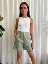 Load image into Gallery viewer, TULLY LINEN SHORTS - KHAKI