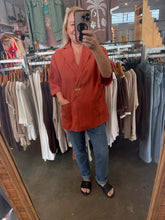 Load image into Gallery viewer, VALENCIA LINEN OVERSIZED JACKET - RUST