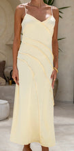 Load image into Gallery viewer, OCTAVIA MAXI DRESS
