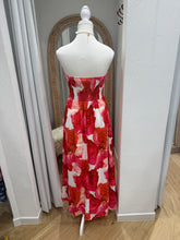 Load image into Gallery viewer, ARIA MAXI DRESS