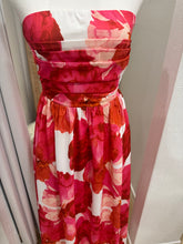 Load image into Gallery viewer, ARIA MAXI DRESS