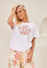 Load image into Gallery viewer, JAASE VINTAGE LOTUS FLOWER TEE