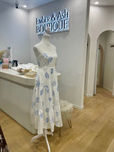 Load image into Gallery viewer, SEASHELL MIDI DRESS