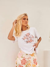 Load image into Gallery viewer, JAASE VINTAGE LOTUS FLOWER TEE