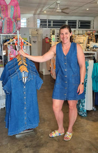 SABINE DENIM VEST DRESS - MID BLUE WASH