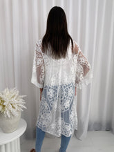 Load image into Gallery viewer, WISH LACE KIMONO - WHITE