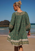 Load image into Gallery viewer, JAASE VIRIDIAN OVERSIZED ADELA DRESS