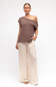 MARLO DROP SHOULDER KNIT TOP - BROWN