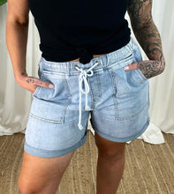 Load image into Gallery viewer, GIGI DENIM SHORTS