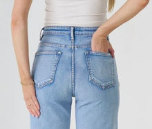 Load image into Gallery viewer, ANNIKA FRONT POCKET LIGHT DENIM JEANS