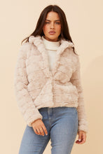 Load image into Gallery viewer, MOSCOW FAUX FUR JACKET - BEIGE