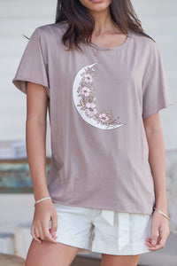 JAASE VINTAGE TEE - CRESCENT MOON ~ MOCHA