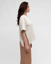 Load image into Gallery viewer, ANGLE KNIT TOP - OATMEAL