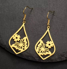 Load image into Gallery viewer, GOLD BUTTERFLY &amp; FLOWER EARRINGS