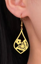Load image into Gallery viewer, GOLD BUTTERFLY &amp; FLOWER EARRINGS