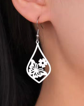 Load image into Gallery viewer, SILVER BUTTERFLY &amp; FLOWER EARRINGS