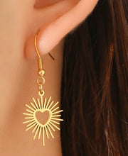 Load image into Gallery viewer, GOLD HEART GEOMETRIC PENDANT EARRINGS