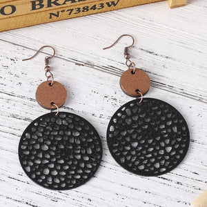 BLACK ROUND WOODEN & LEATHER EARRINGS