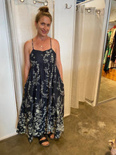 Load image into Gallery viewer, TOSCANA MADDS MAXI DRESS - COCONINYA