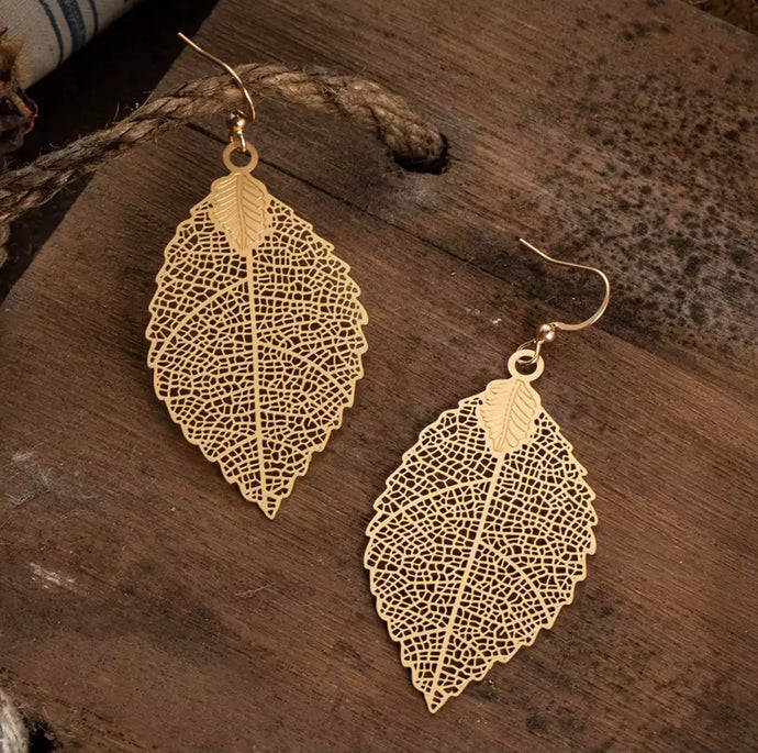 GOLD LEAF EARRINGS