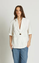 Load image into Gallery viewer, AMBER LINEN JACKET / TOP - WHITE