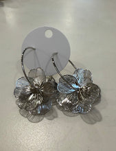 Load image into Gallery viewer, SILVER DOUBLE LAYER FLOWER HOOP EARRINGS