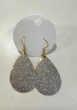 Load image into Gallery viewer, GOLD &amp; SILVER GLITTER DROP EARRINGS