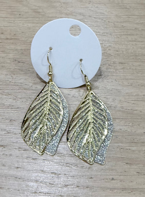 GOLD LEAF DOUBLE LAYER EARRINGS
