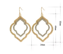 Load image into Gallery viewer, GOLD &amp; SILVER FLOWER SHAPE EARRINGS
