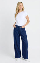 Load image into Gallery viewer, GOLDIE DARK DENIM JEANS