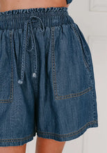 Load image into Gallery viewer, CALLA DENIM SHORTS - SOUL SPARROW