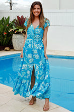Load image into Gallery viewer, VIDA MAXI DRESS