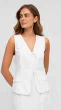 Load image into Gallery viewer, ELANOR WHITE TIE UP VEST