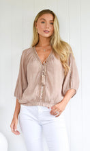 Load image into Gallery viewer, SUNSHINE COAST TOP - TAUPE