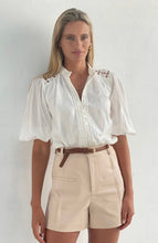 Load image into Gallery viewer, VALENTINA BLOUSE - WHITE