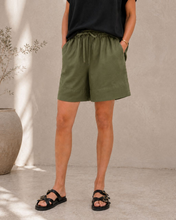Load image into Gallery viewer, CHARLIE LINEN SHORTS - OLIVE