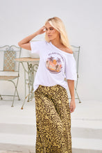 Load image into Gallery viewer, JAASE VINTAGE TEE - ISLAND DREAMING ~ WHITE