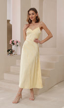 Load image into Gallery viewer, OCTAVIA MAXI DRESS