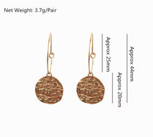 Load image into Gallery viewer, GOLD WATER SURFACE CIRCLE EARRINGS