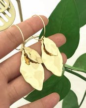 Load image into Gallery viewer, GOLD TWO LEAF CHARM DROP EARRINGS