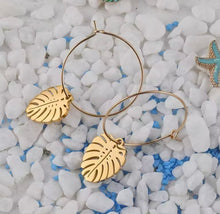 Load image into Gallery viewer, GOLD PALM LEAF HOOP EARRINGS