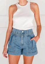 Load image into Gallery viewer, GEMMA DENIM SHORTS - LIGHT DENIM