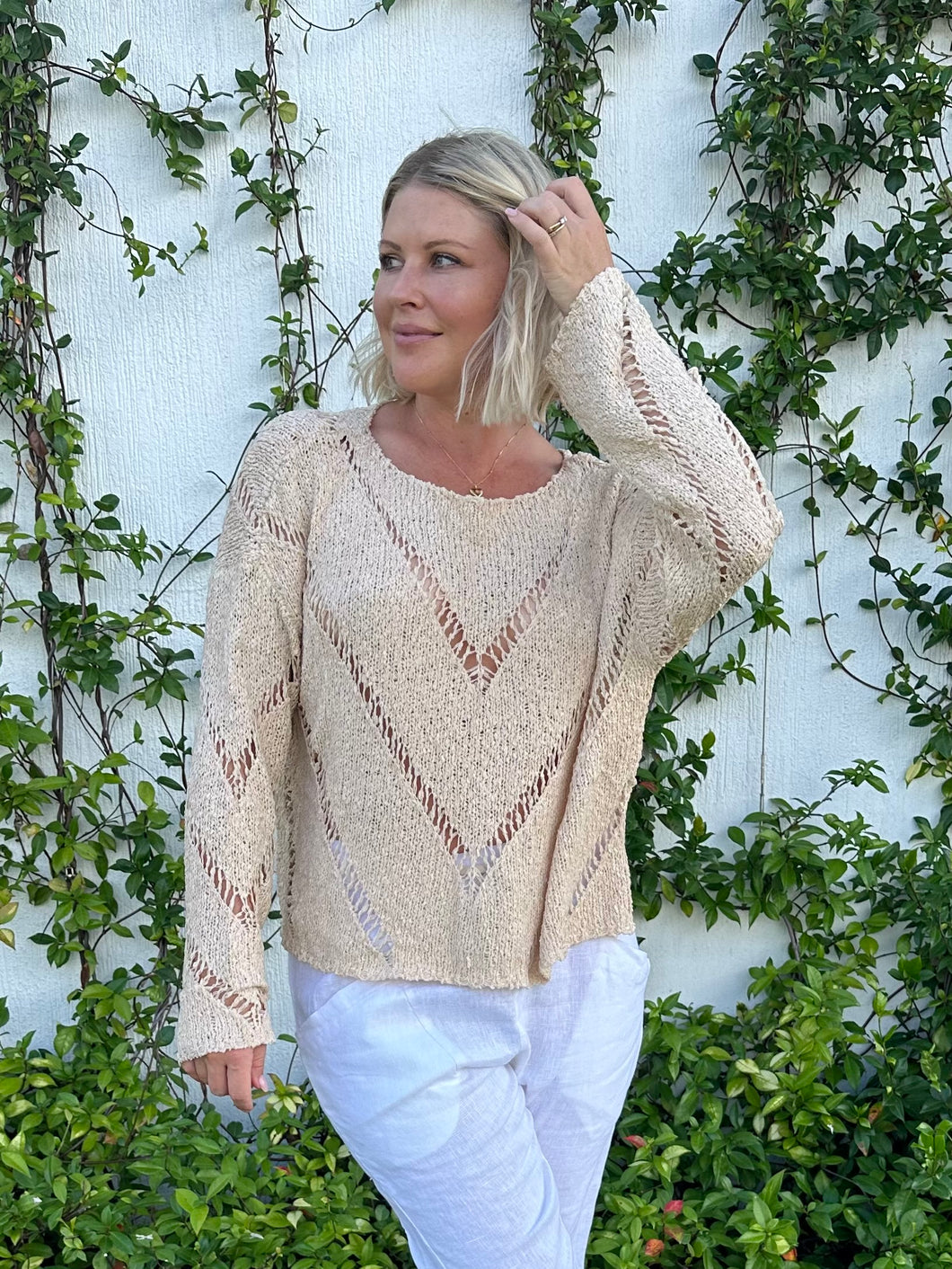 DIAMOND CROCHET KNIT JUMPER