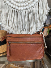 Load image into Gallery viewer, BRITTANY LEATHER TAN CROSS BODY BAG - RUGGED HIDE