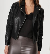 Load image into Gallery viewer, AMOS LEATHERETTE JACKET IN BLACK