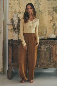 JAASE ETTIE PANTS - GOLDEN